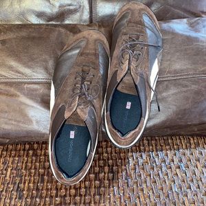 Men’s Reebok brown suede style sneakers size 11-1/2